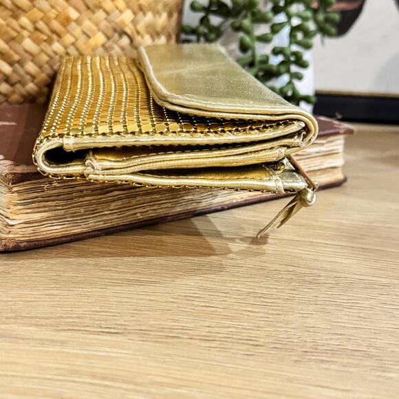 WHITING & DAVIS Vintage Gold Mesh Clutch Flap Wallet - Picture 4 of 7